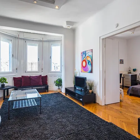 Appartement Akacfa Living Boedapest